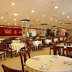Renhe Good East Hotel 广州 Restaurant photo